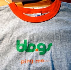 blo.gs t-shirt