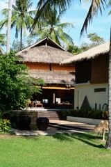 koyao island resort, bar