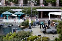wrapping up at california plaza